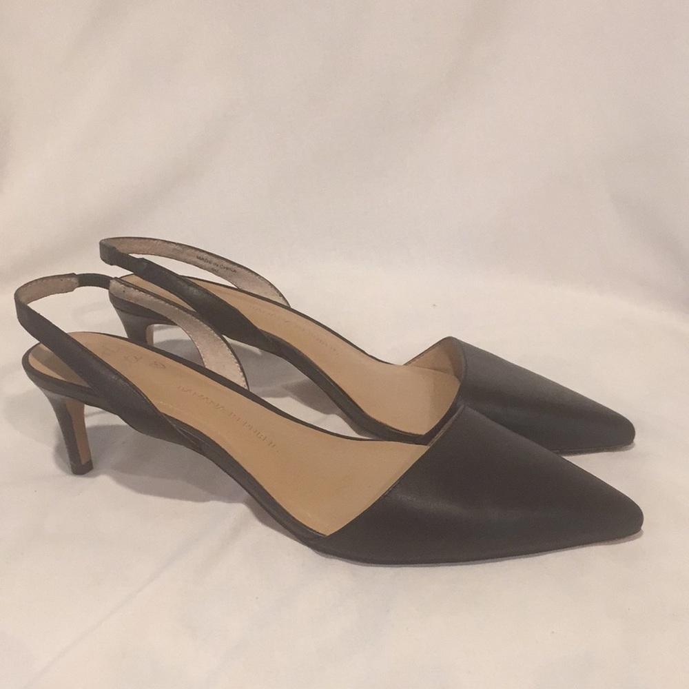 Banana Republic HelloSoleMate Slingback Heel Shoes